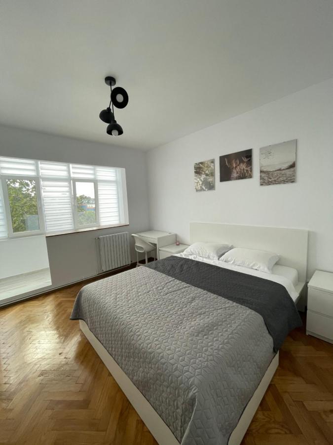 Apartament De Lux Semicentral Iasi Exterior photo